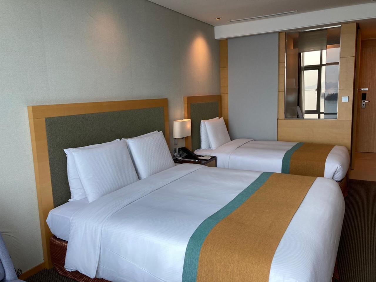 Hidden Bay Hotel Yeosu Exterior foto