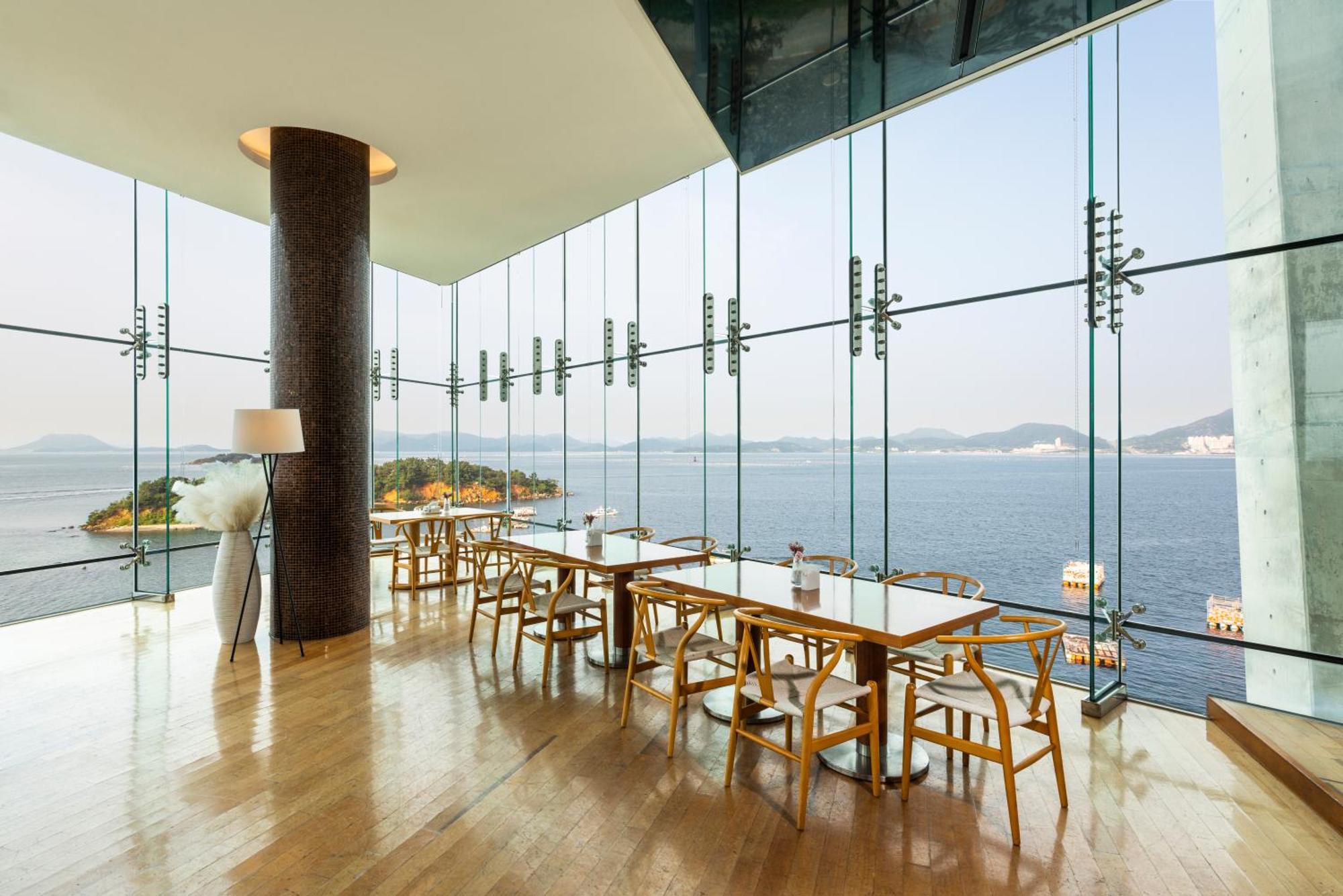 Hidden Bay Hotel Yeosu Exterior foto