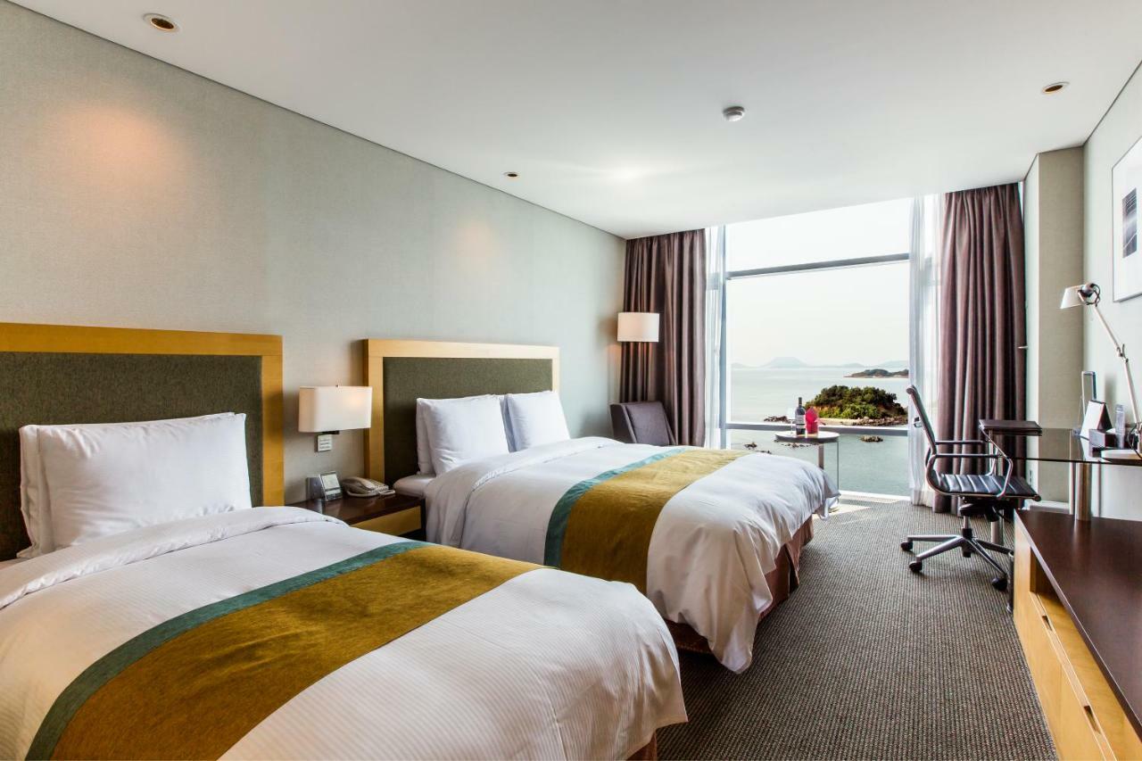 Hidden Bay Hotel Yeosu Exterior foto